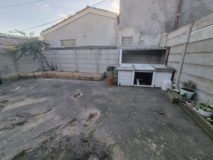 3 Bedroom Property for Sale in Belhar Western Cape
